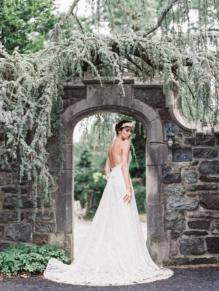 Coco – Sareh Nouri Fall 2015 Collection. theweddingnotebook.com