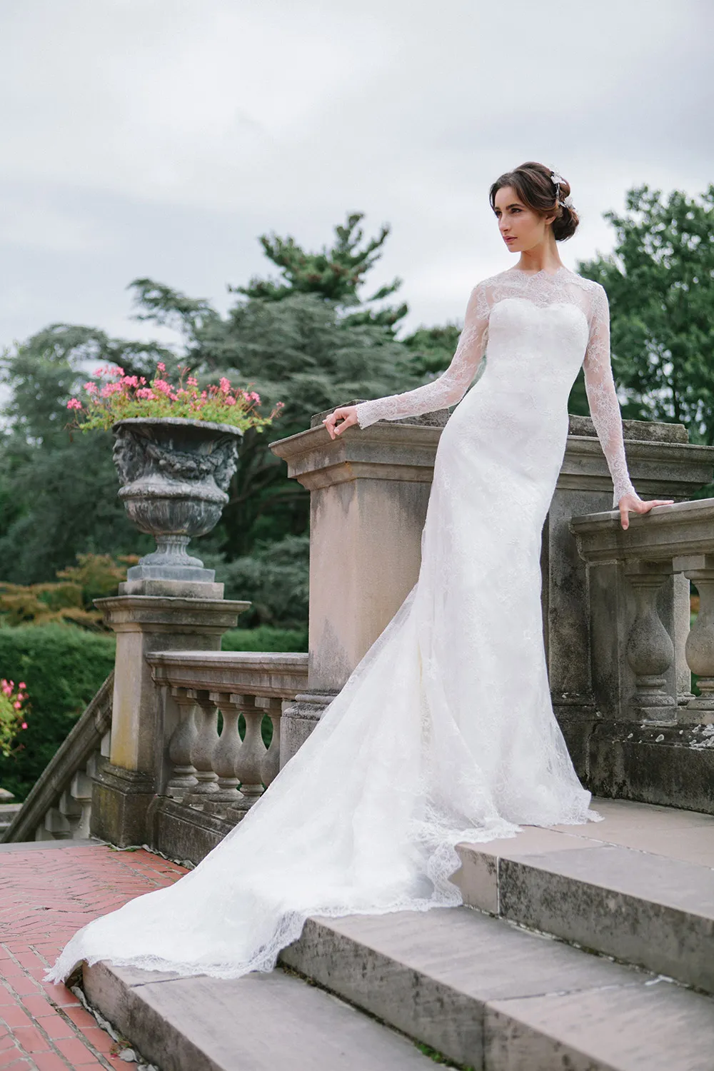 Miriam - Sareh Nouri Fall 2016 Collection. theweddingnotebook.com