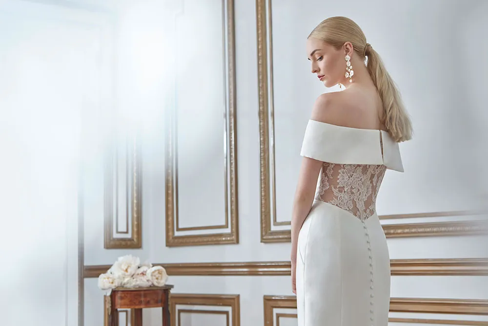 Sareh Nouri New York Fall 2021 Collection. theweddingnotebook.com