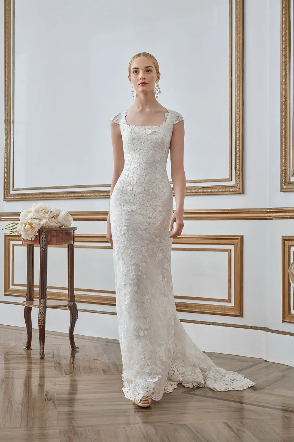 Sareh Nouri New York Fall 2021 Collection. theweddingnotebook.com