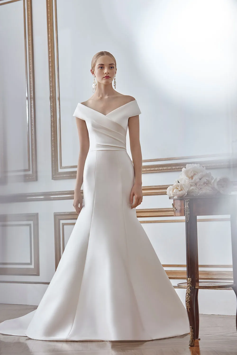 Sareh Nouri New York Fall 2021 Collection. theweddingnotebook.com