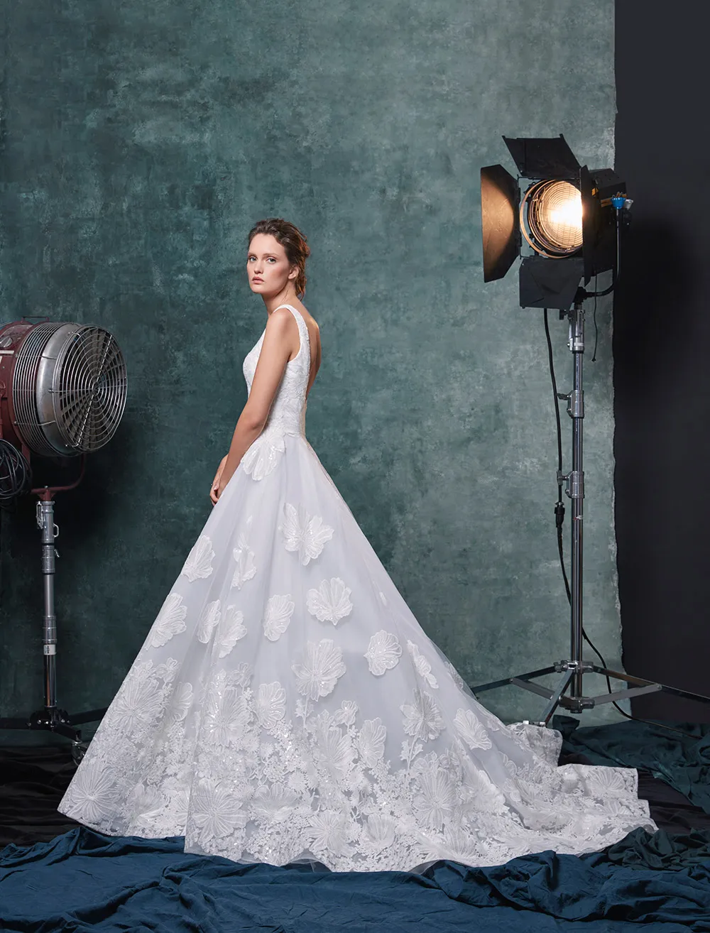 Halle - Sareh Nouri Fall 2019 Bridal Collection. theweddingnotebook.com