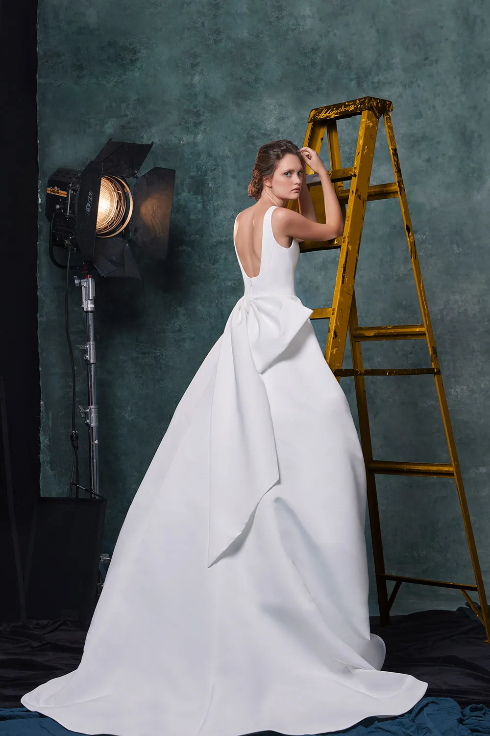 Meryl - Sareh Nouri Fall 2019 Bridal Collection. theweddingnotebook.com