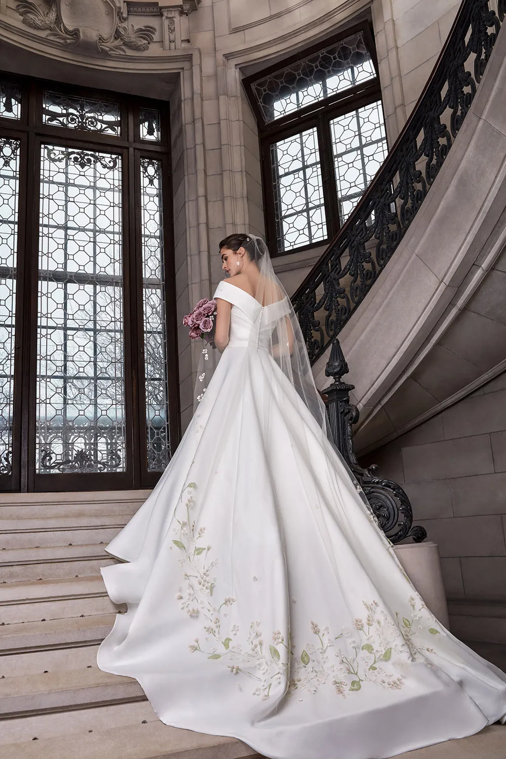 Eugenie - Sareh Nouri Spring 2020 Collection. theweddingnotebook.com