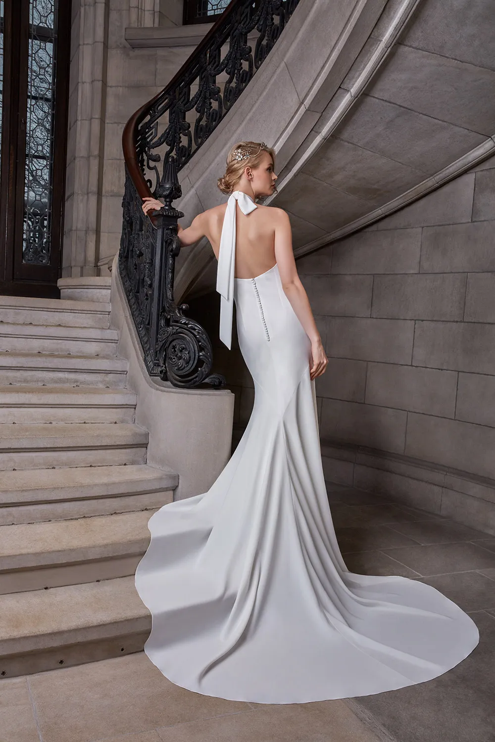 Astrid - Sareh Nouri Spring 2020 Collection. theweddingnotebook.com