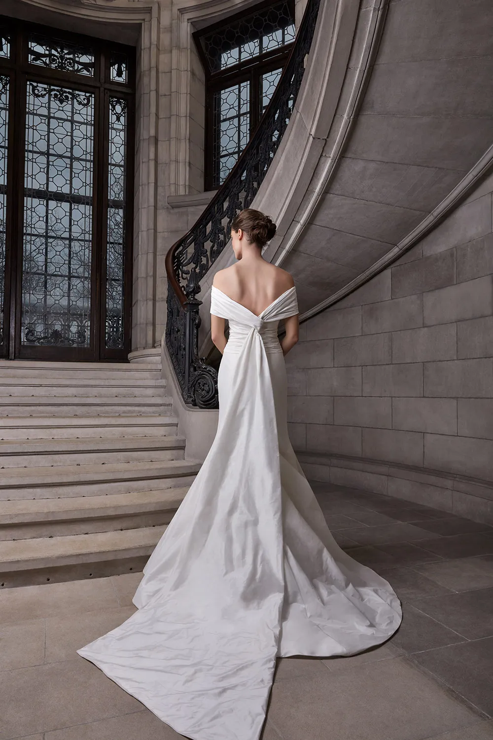 Ekaterina - Sareh Nouri Spring 2020 Collection. theweddingnotebook.com