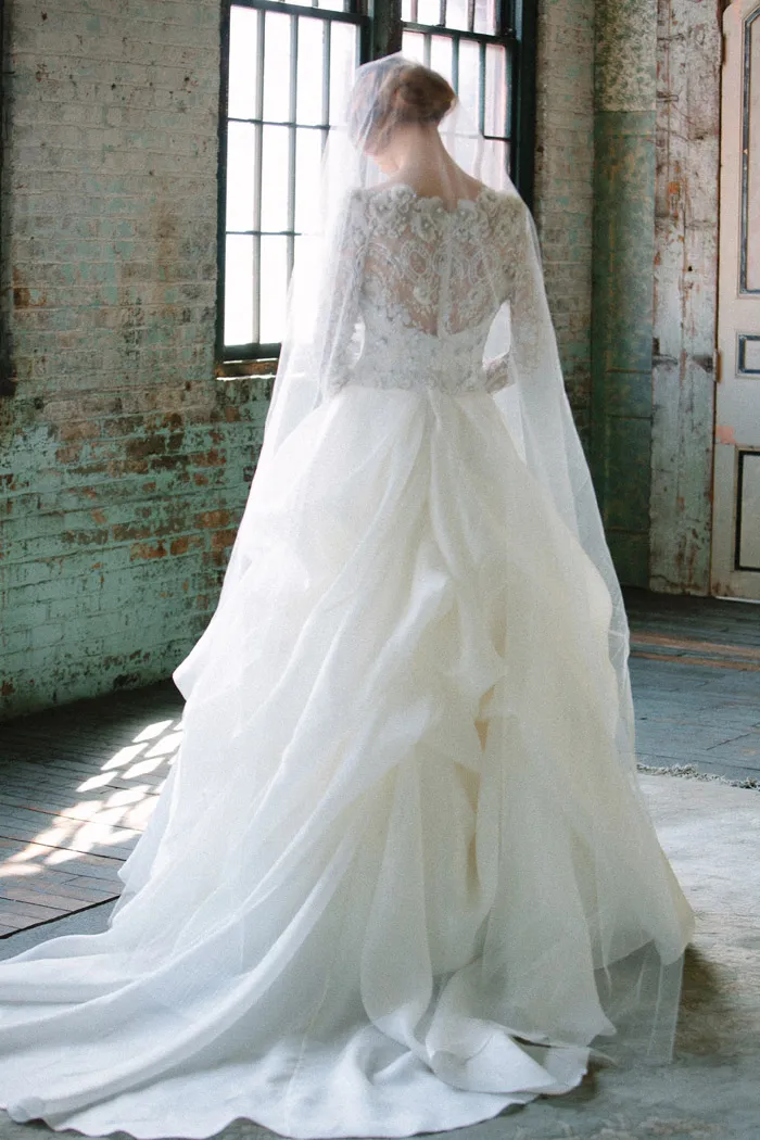 Sareh Nouri Spring 2015 Collection. theweddingnotebook.com