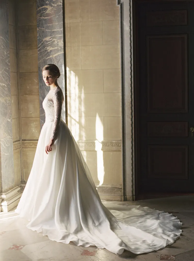 Viven: Sareh Nouri – New York Spring 2016 Bridal Collection. theweddingnotebook.com