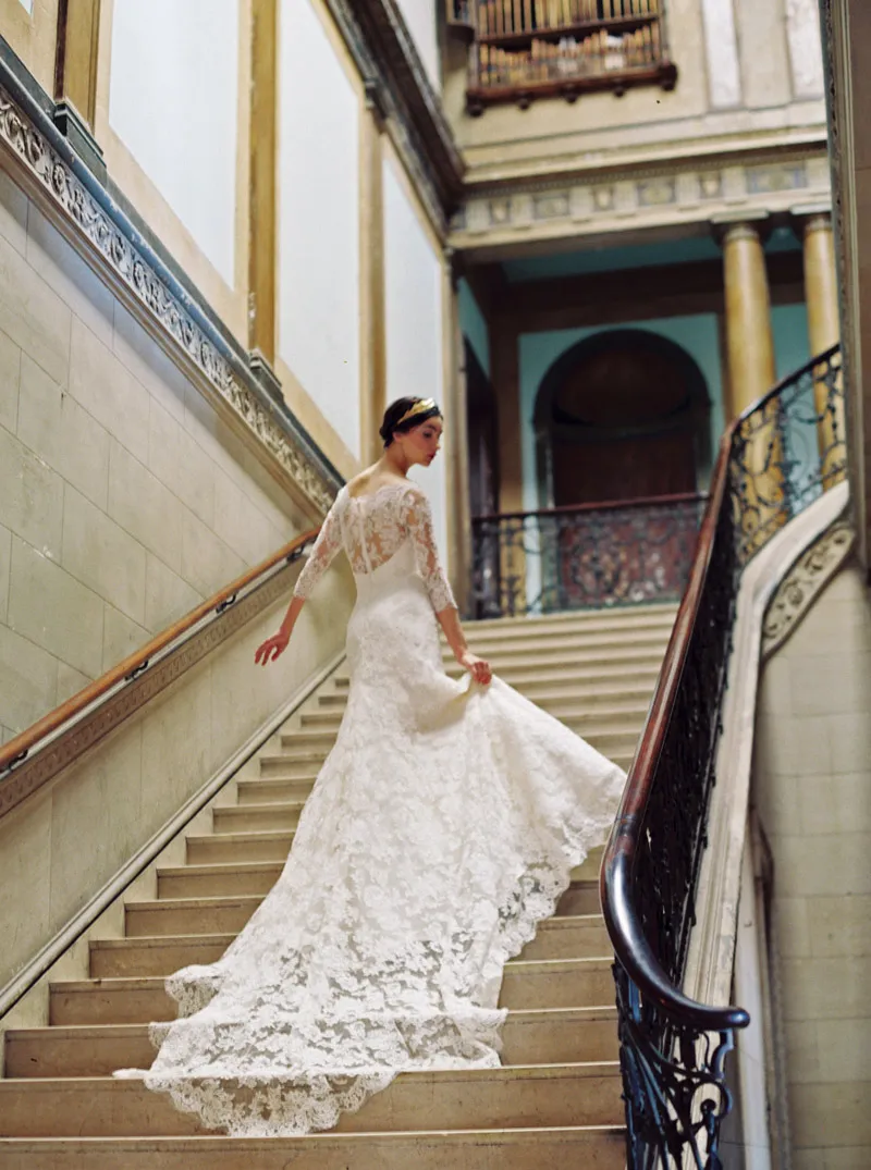 Natalie: Sareh Nouri – New York Spring 2016 Bridal Collection. theweddingnotebook.com
