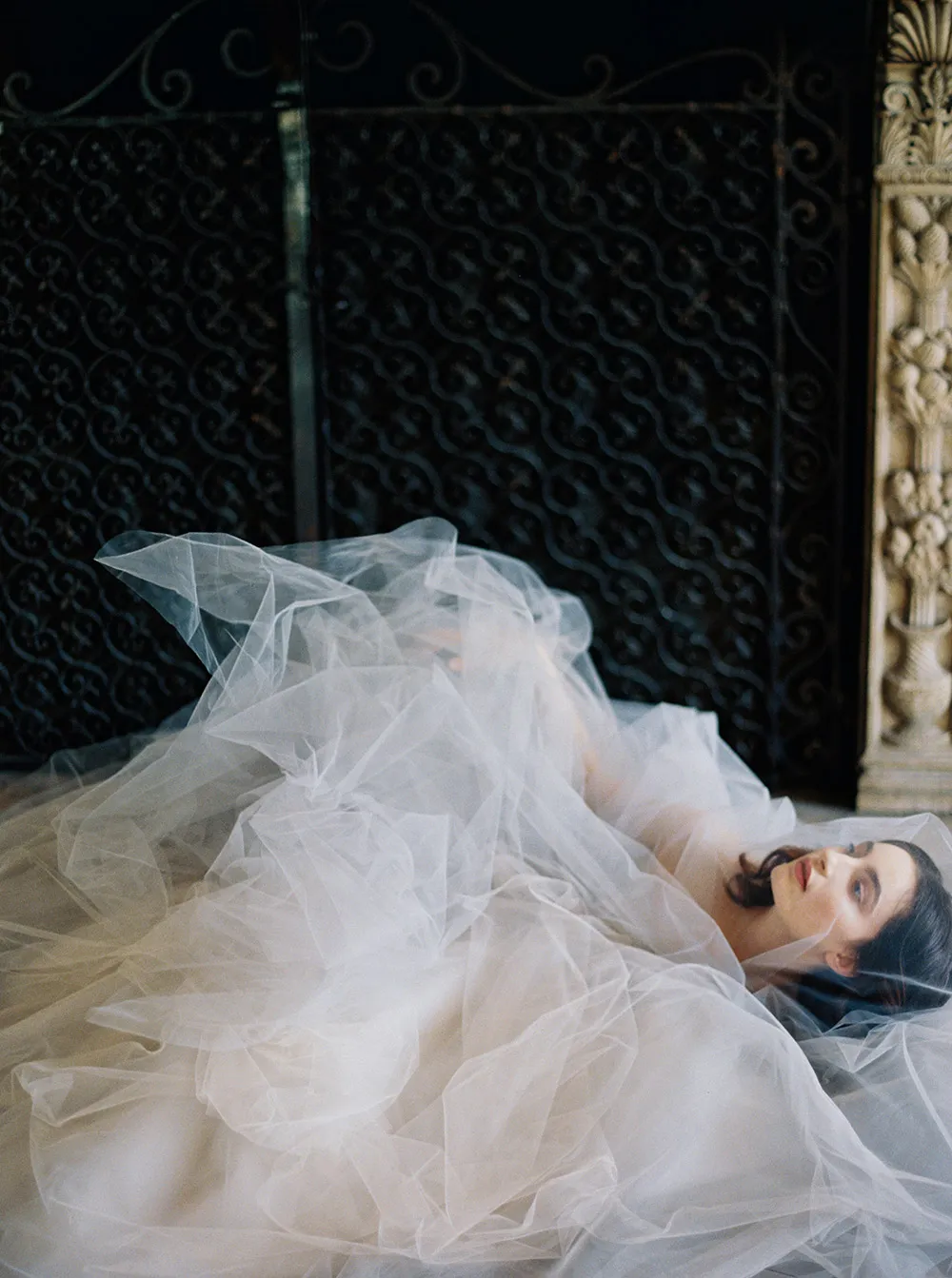 Iris: Sareh Nouri – New York Spring 2017 Bridal Collection. theweddingnotebook.com