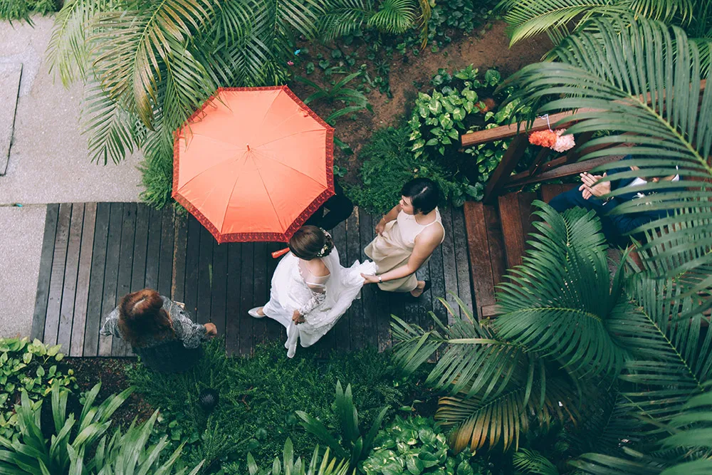 Photo by TK Photography. theweddingnotebook.com