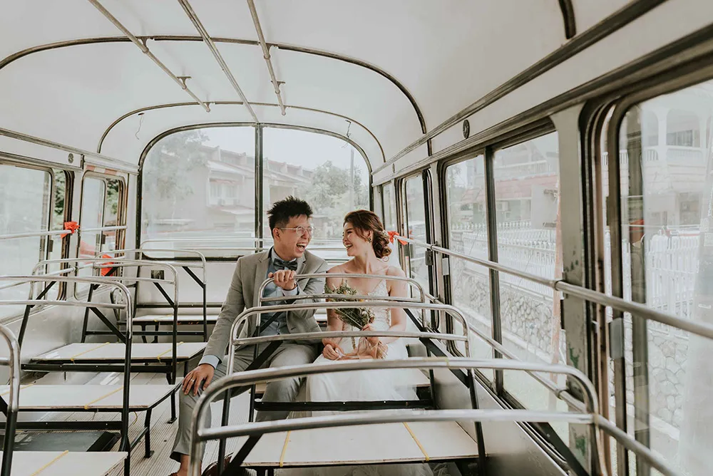 Photo by Twins Photography. theweddingnotebook.com