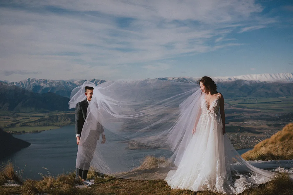 New Zealand bridal portraits. Multifolds Photography. theweddingnotebook.com