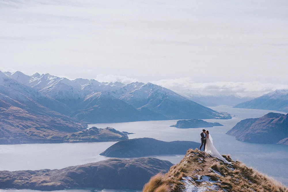 New Zealand bridal portraits. Multifolds Photography. theweddingnotebook.com