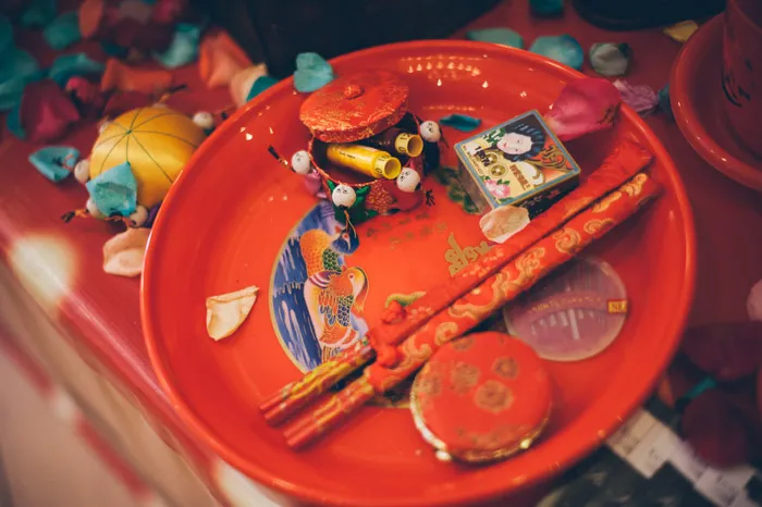 Photo by Memoir Click Studio. theweddingnotebook.com