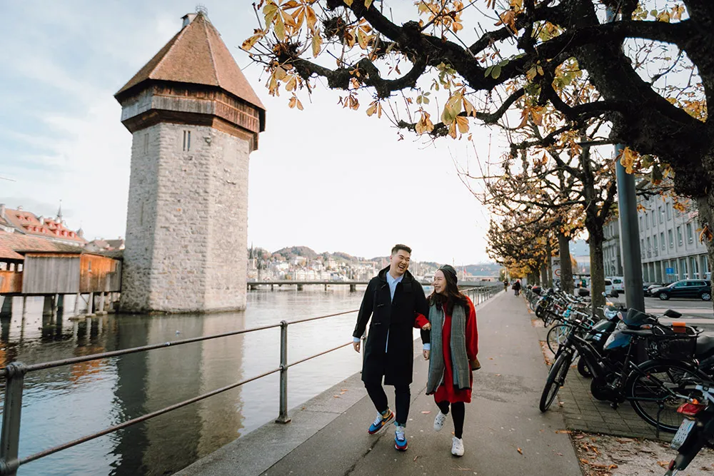 Photo by Jackie Yong Photography. theweddingnotebook.com