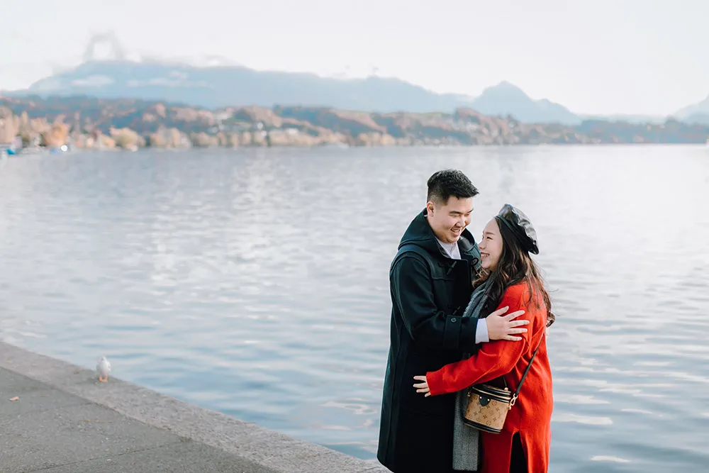 Photo by Jackie Yong Photography. theweddingnotebook.com