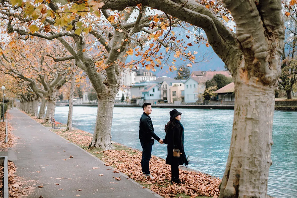 Photo by Jackie Yong Photography. theweddingnotebook.com