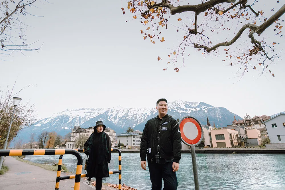 Photo by Jackie Yong Photography. theweddingnotebook.com