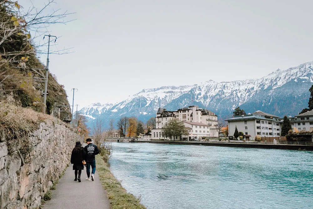 Photo by Jackie Yong Photography. theweddingnotebook.com