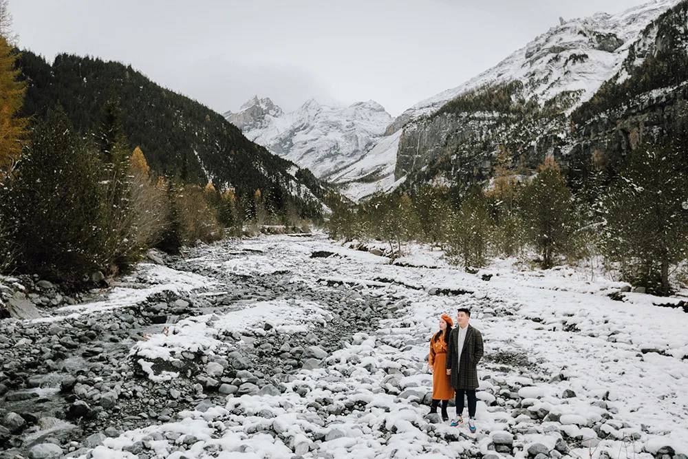 Photo by Jackie Yong Photography. theweddingnotebook.com