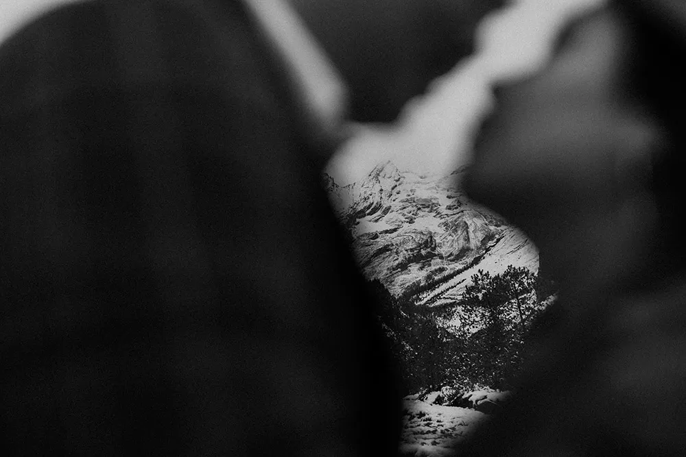 Photo by Jackie Yong Photography. theweddingnotebook.com