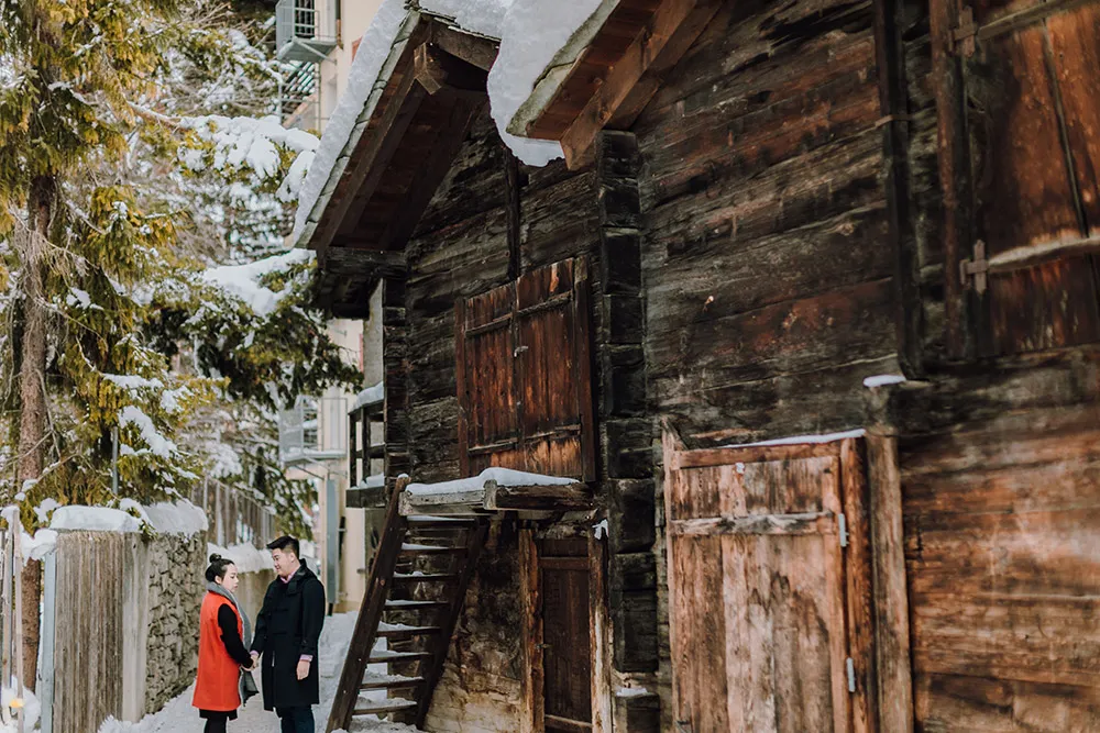 Photo by Jackie Yong Photography. theweddingnotebook.com