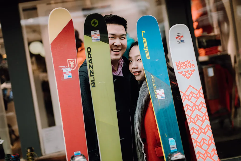 Photo by Jackie Yong Photography. theweddingnotebook.com