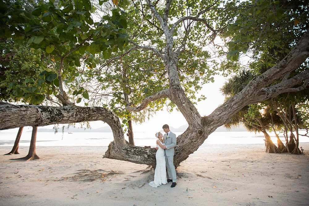 Photo by Stories by Integricity. theweddingnotebook.com