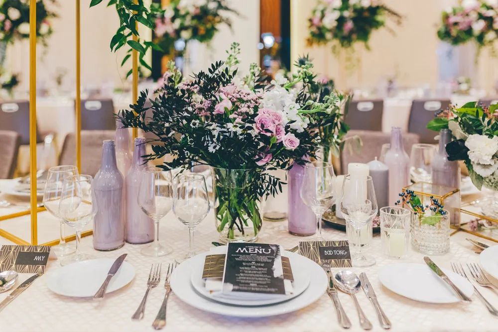 Lilac wedding theme. Photo by MJK Photography. Wedding at Le Meridien Putrajaya. theweddingnotebook.com