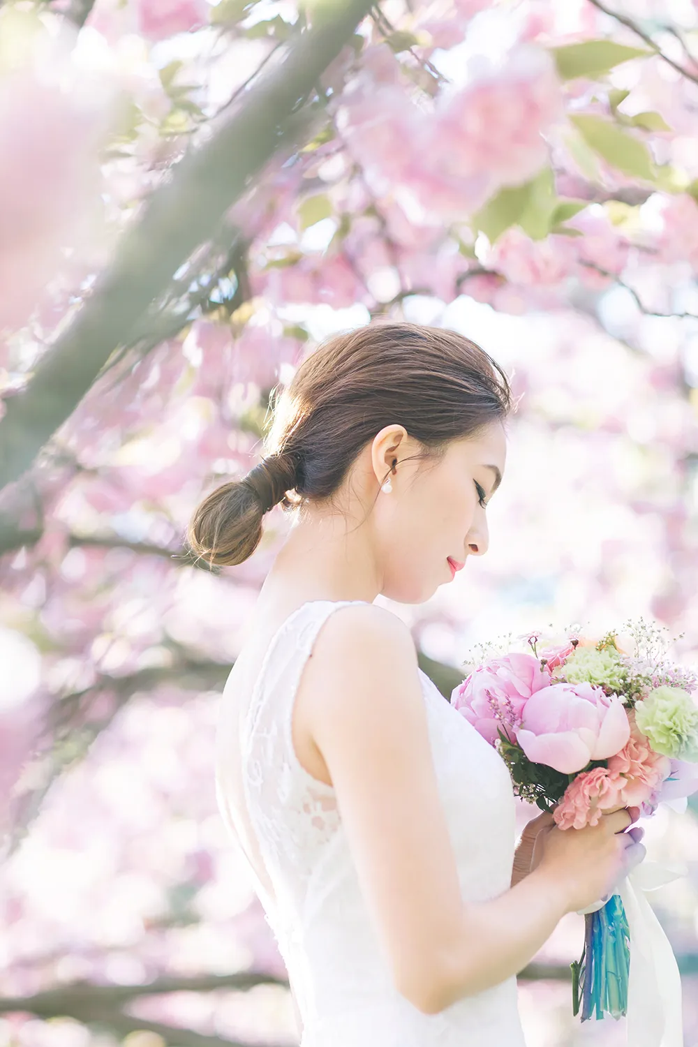 Photo by Lukas Chan Photo Lab. theweddingnotebook.com