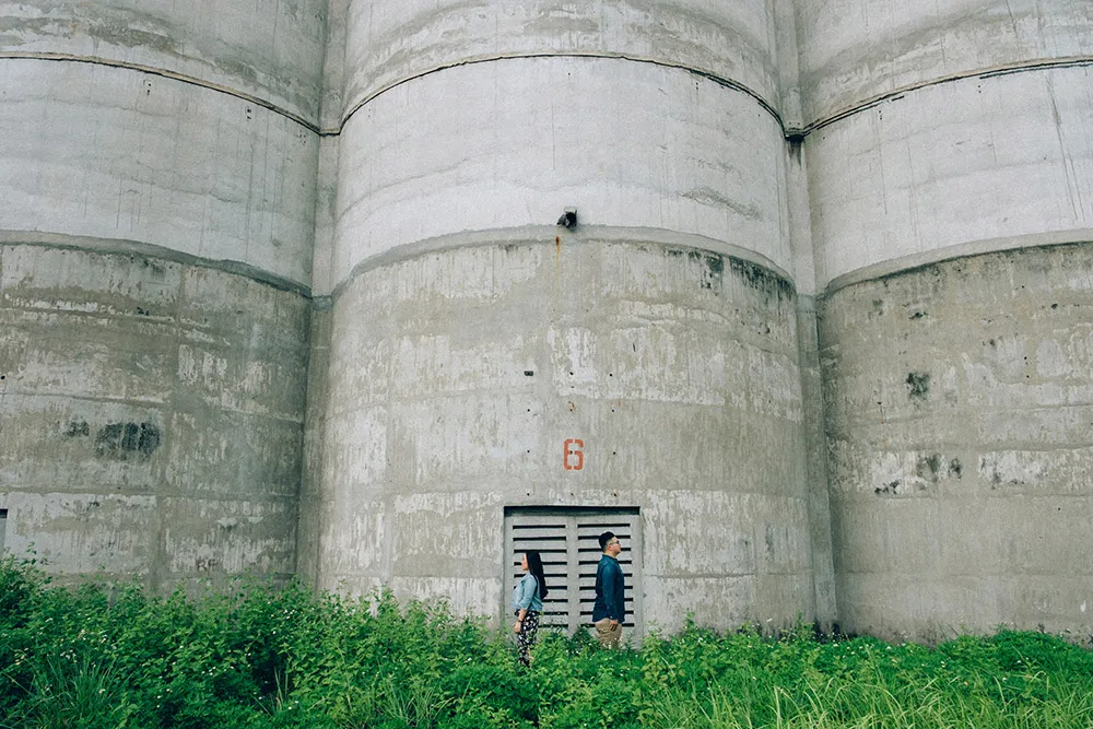 Photo by Trees on the Moon. theweddingnotebook.com