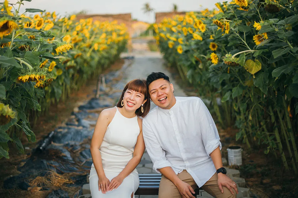 Photography Justmarrywedding. theweddingnotebook.com
