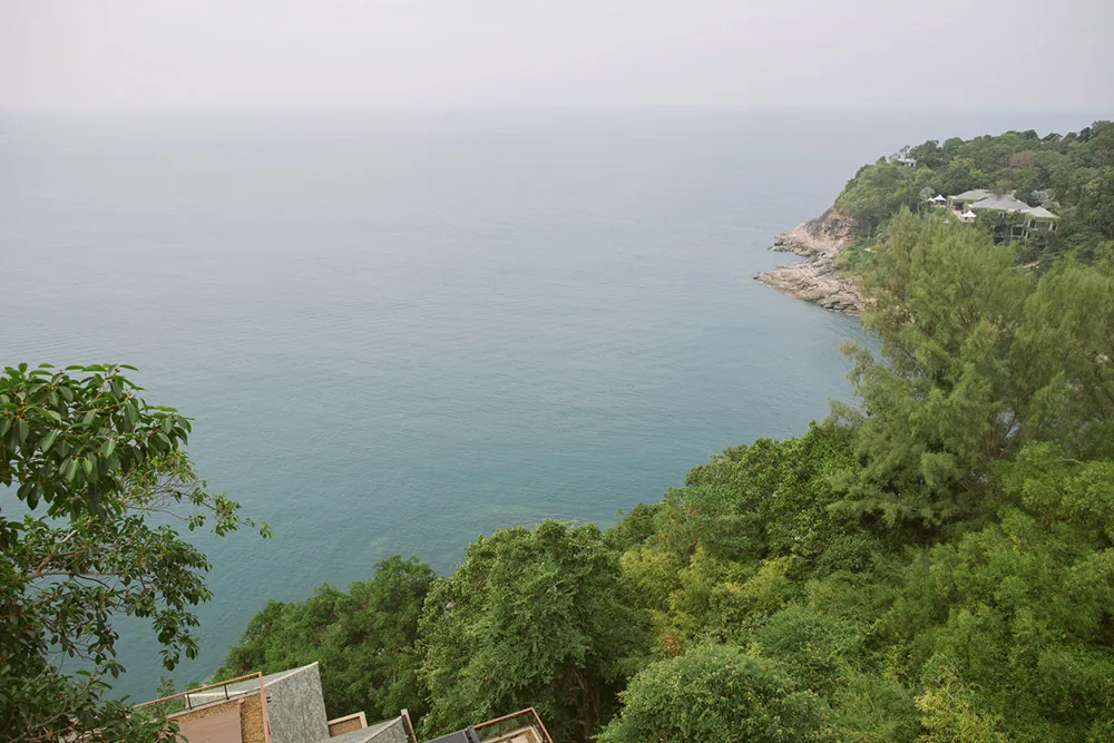 Photo by Nigel Lim Photography. theweddingnotebook.com