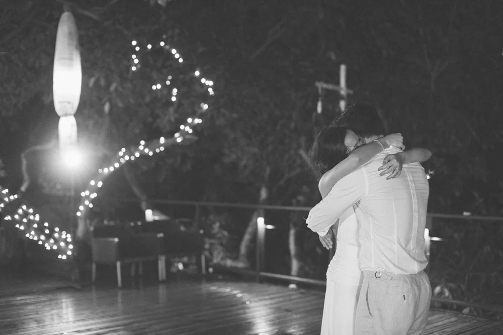 Photo by Nigel Lim Photography. theweddingnotebook.com