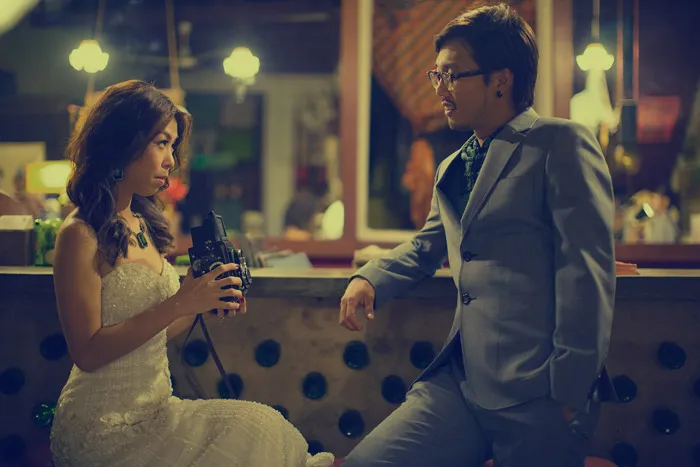 Photo by Cornelius Lim Photography. theweddingnotebook.com