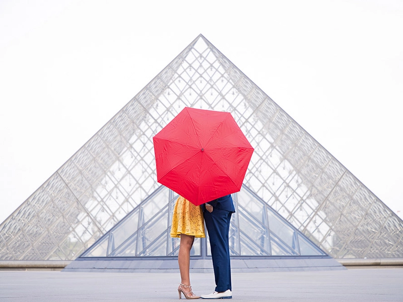 A Surprise Romantic Proposal in Paris