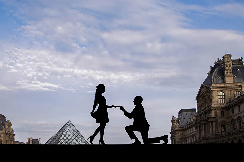 Photo by Kiss Me in Paris. theweddingnotebook.com