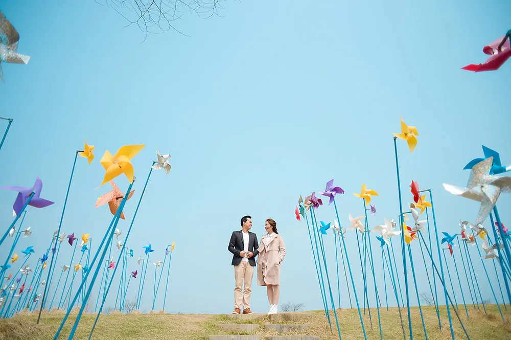 Photo by Jaja Samaniego Photography. theweddingnotebook.com