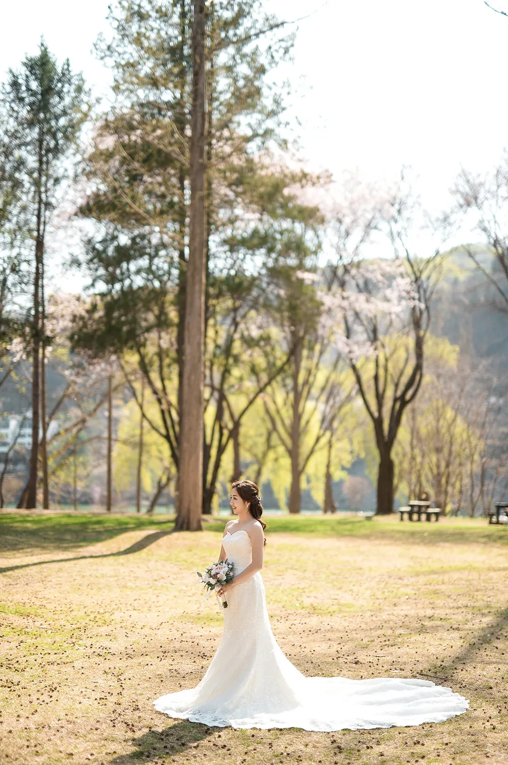 Photo by Jaja Samaniego Photography. theweddingnotebook.com