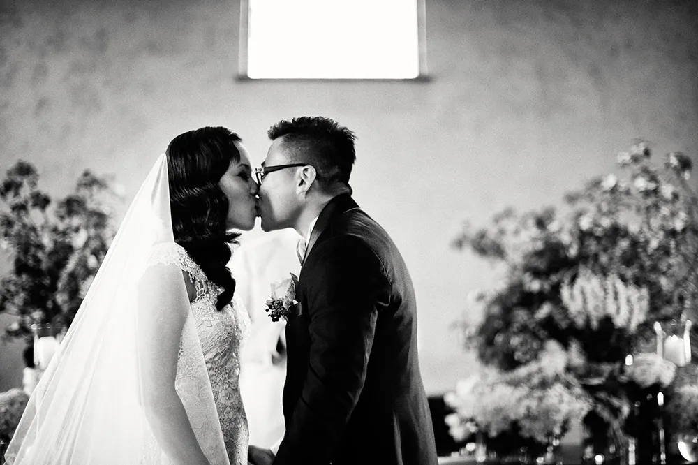 Photo by Warren Photography. theweddingnotebook.com