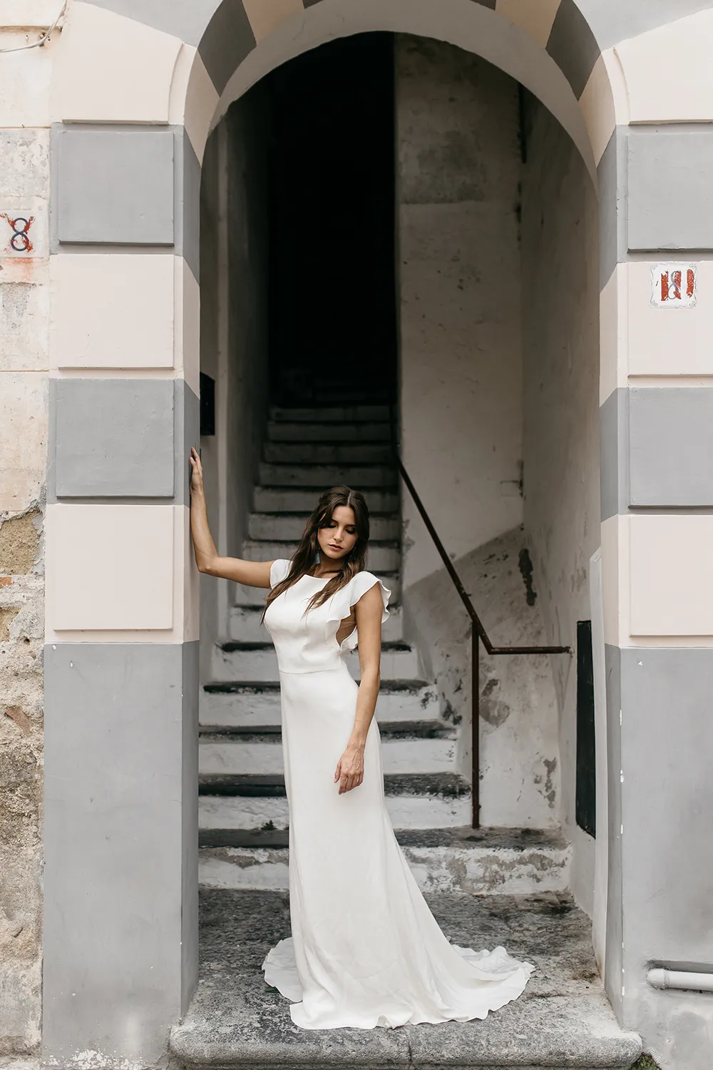 Camille - Tara Lauren Spring 2017 Collection. theweddingnotebook.com
