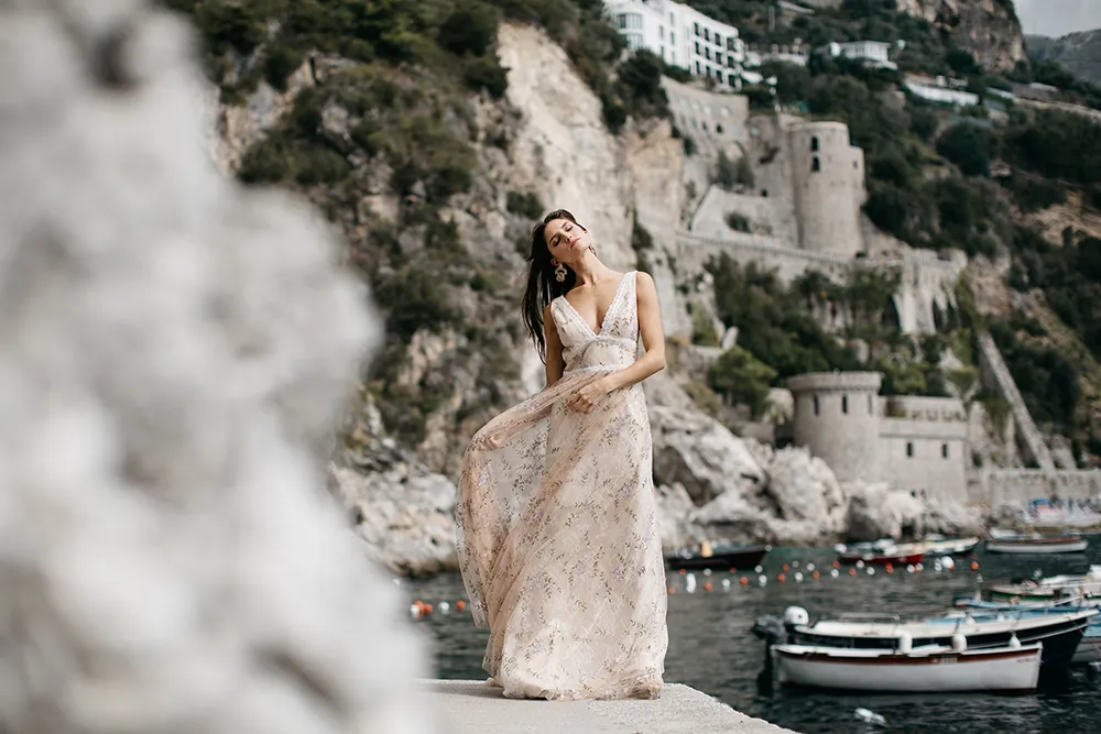 Cecile - Tara Lauren Spring 2017 Collection. theweddingnotebook.com