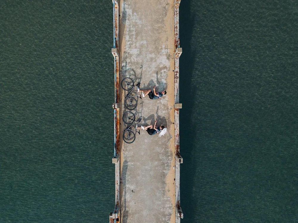 Photo by TK TEO Photography. theweddingnotebook.com