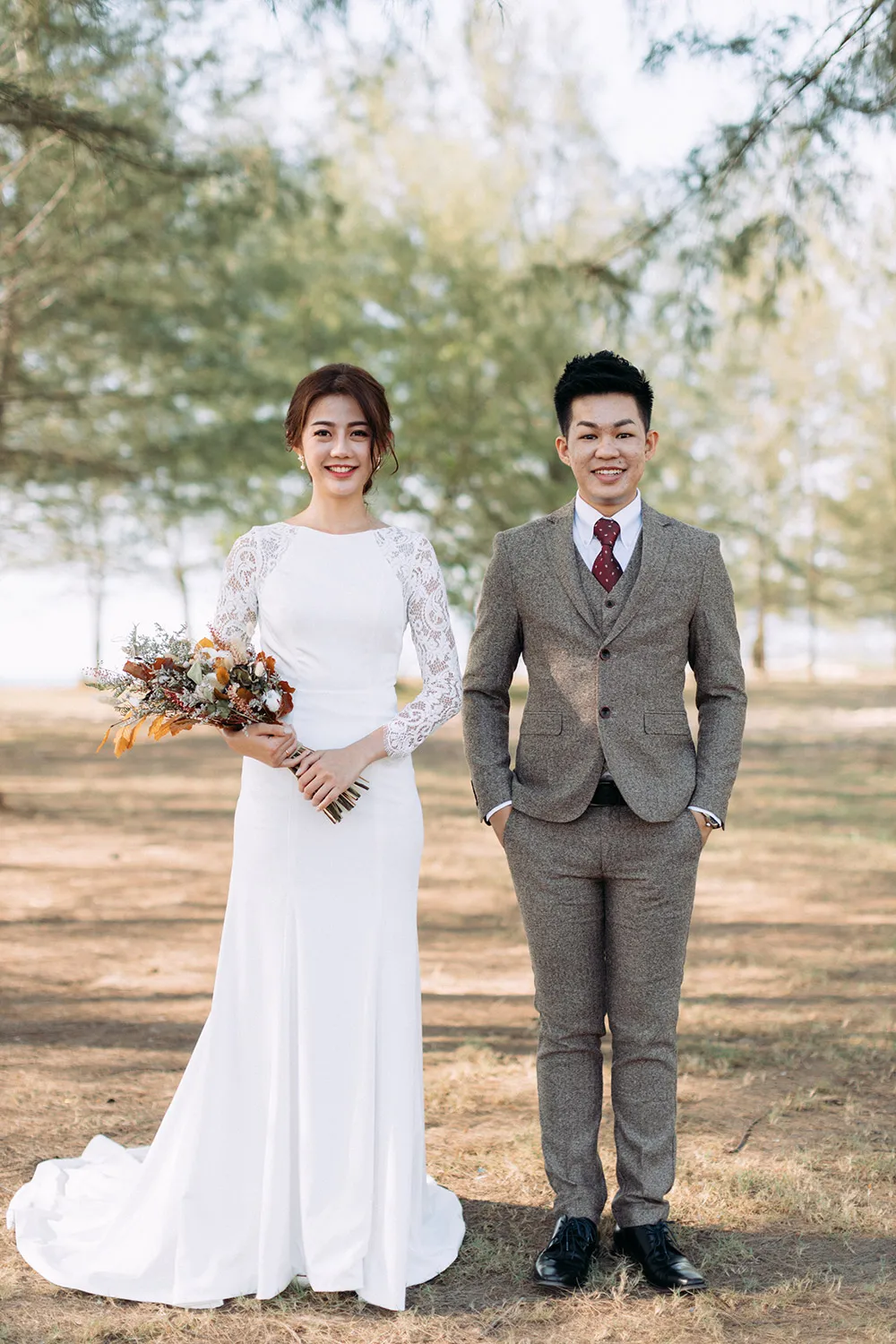 Photo by TK TEO Photography. theweddingnotebook.com