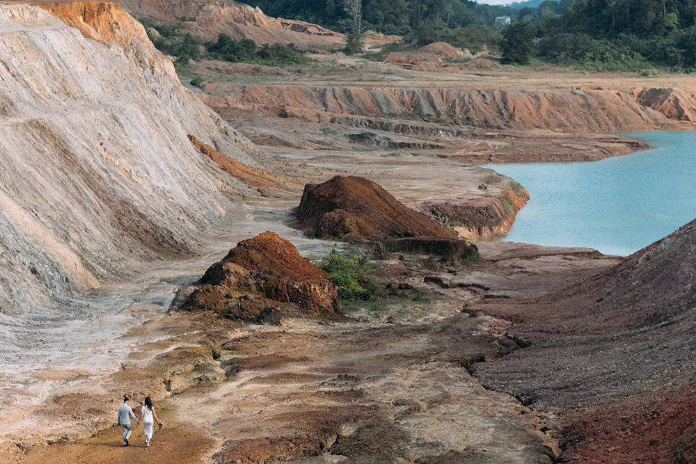 Photo by TK TEO Photography. theweddingnotebook.com