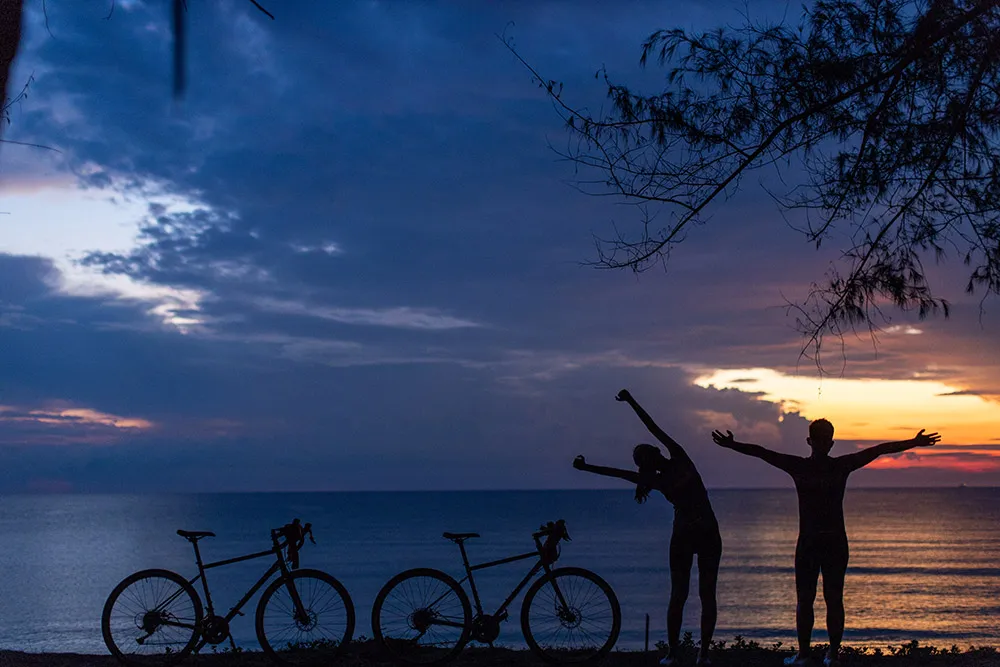 Photo by TK TEO Photography. theweddingnotebook.com