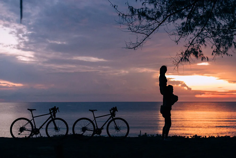 Photo by TK TEO Photography. theweddingnotebook.com