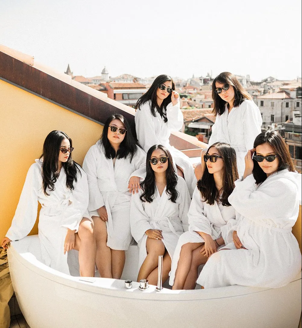 Photo by Axioo. theweddingnotebook.com