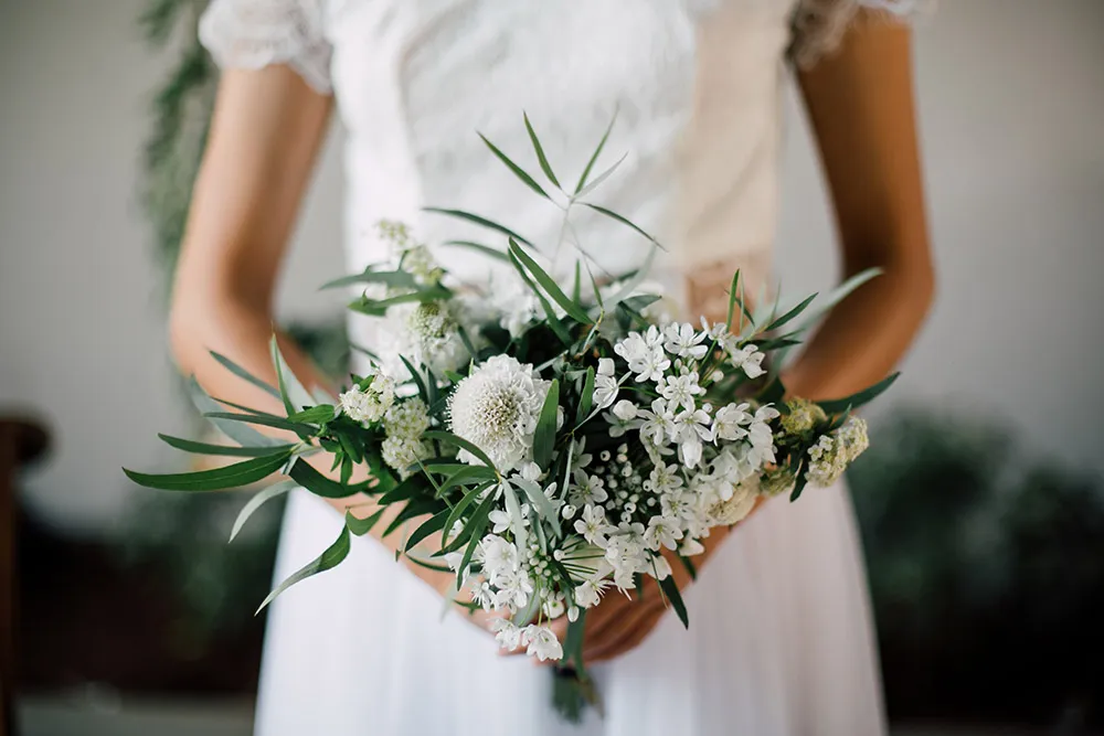 Photo by Fire, Wood &amp; Earth Photography. theweddingnotebook.com